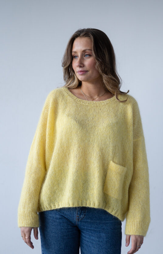 Sophia sweater knitting kit