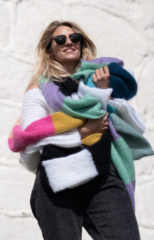 beginner knitting scarf colorful mohair