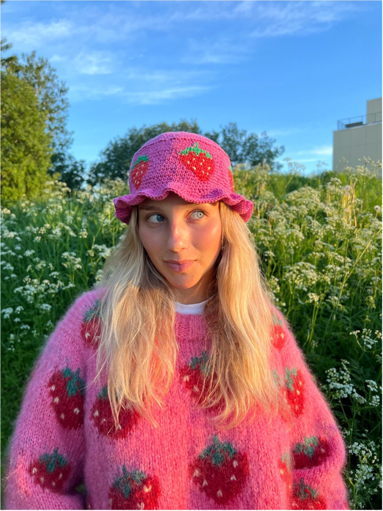 fruity hat - HipKnitShop heklet hatt for nybegynnere