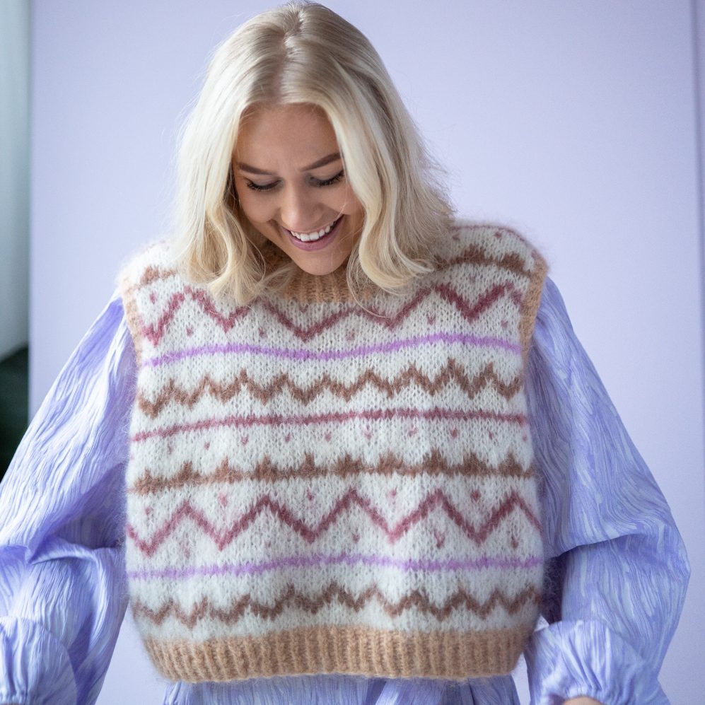 100499-Tivoli-vest-knitting-pattern - HipKnitShop Cute knitted vest women's pattern