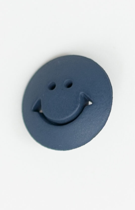 button-knit smiley