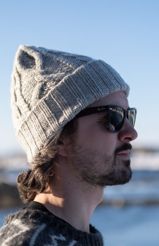Knitting pattern hat men