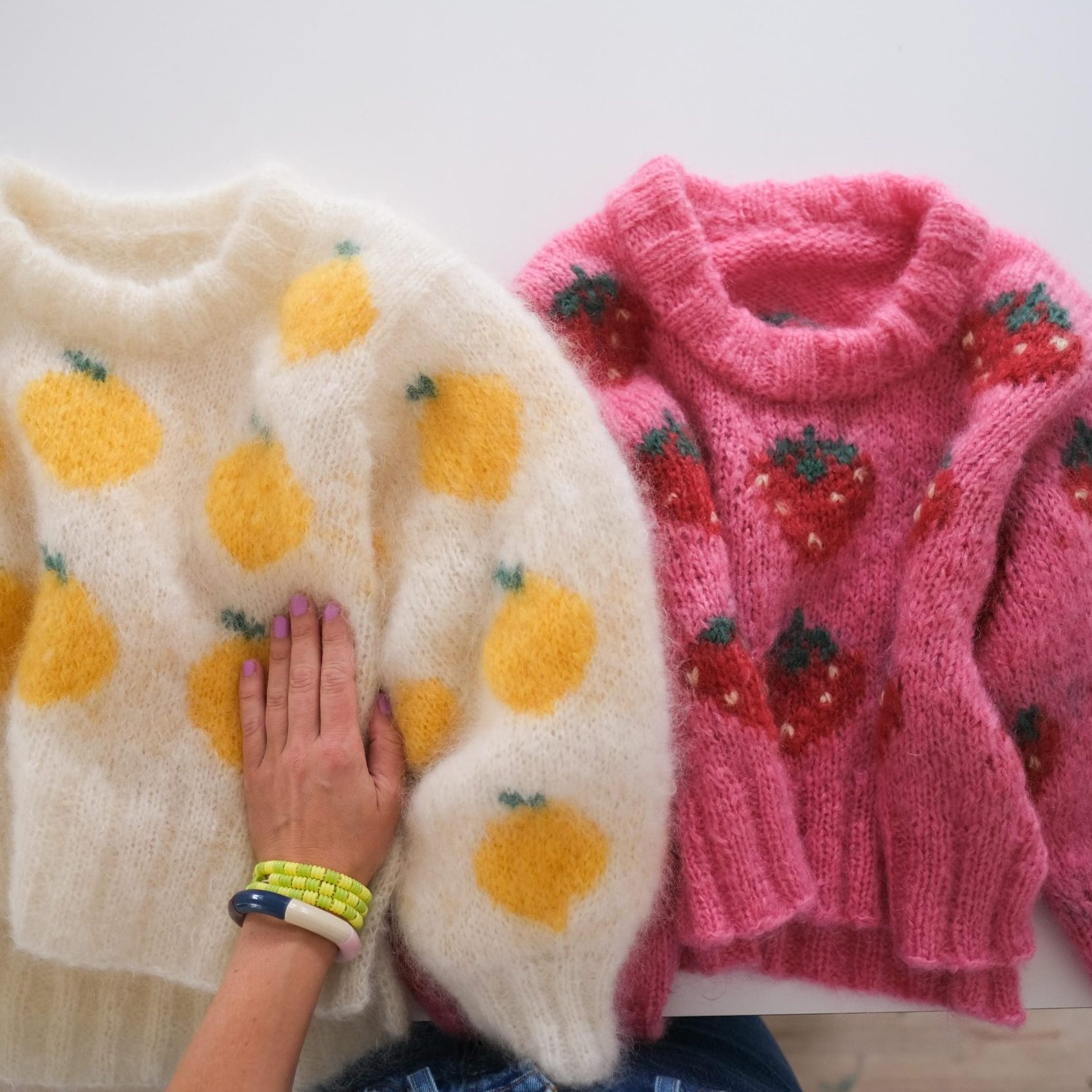 130922-Fruity-sweater-lemon-kit-14 - HipKnitShop knitting pattern sweater woman fruit
