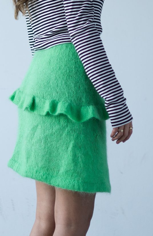 Knitting pattern skirt lady