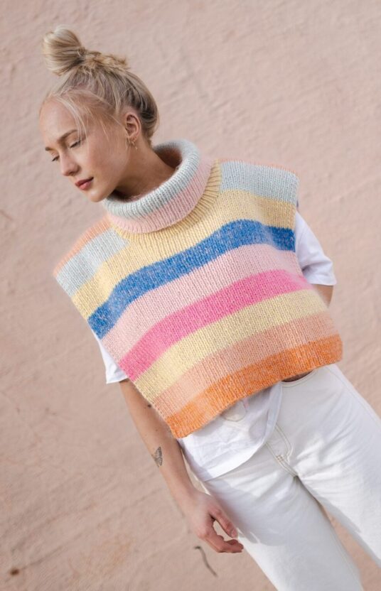 Knitted scarf women's pattern