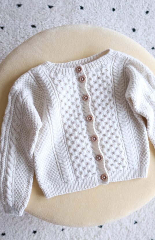 traditional Scandinavian folk costume pattern for children
