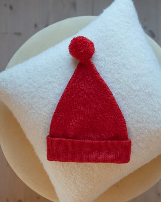 Christmas hat knitting pattern