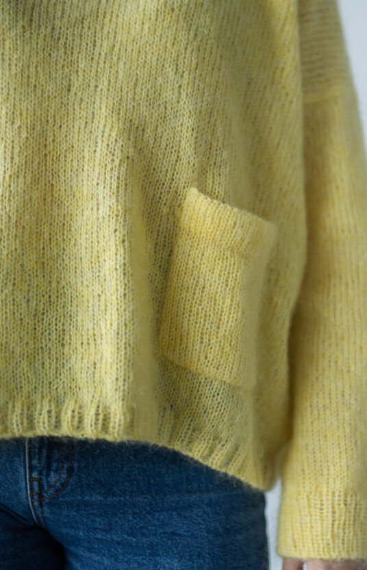 Women's knit sweater pattern
