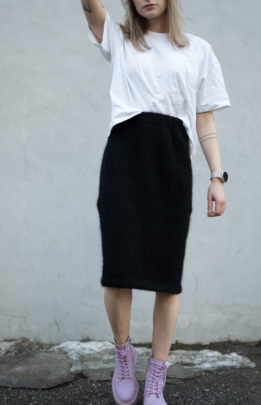 Knitting pattern skirt lady