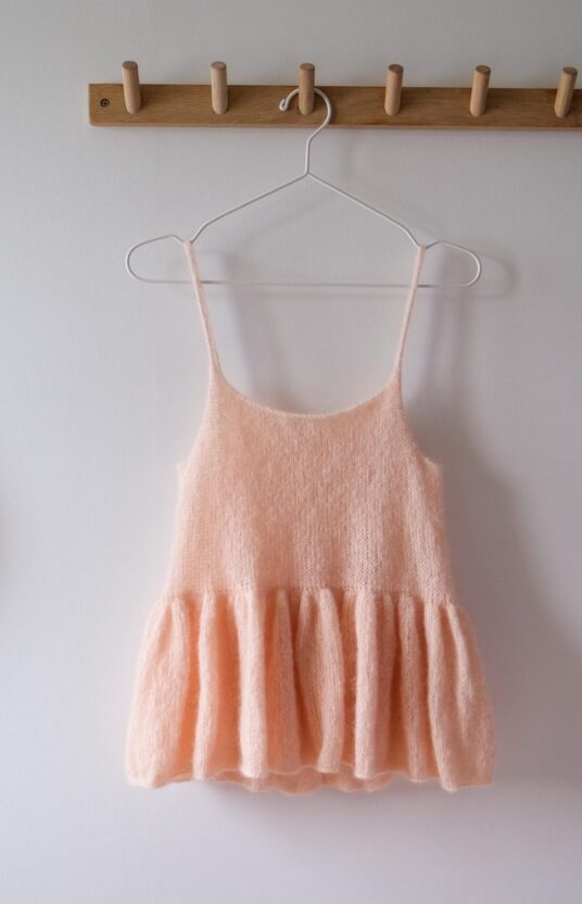 Knitted summer top pattern