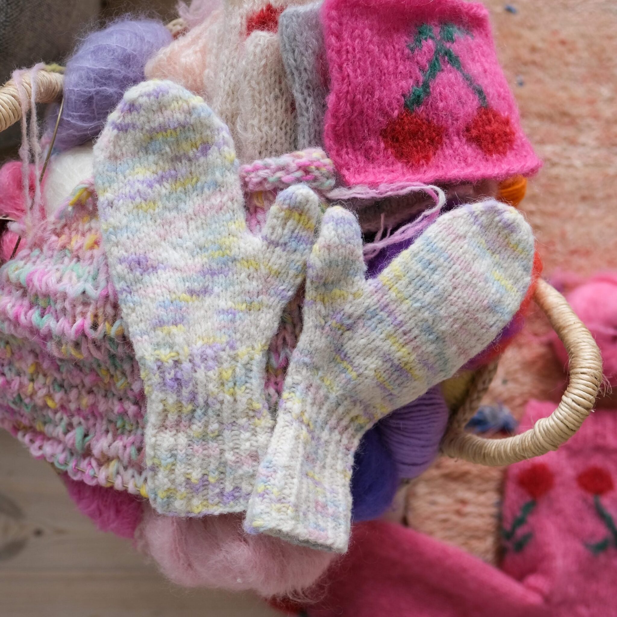 185076-Imagine-Votter-Kit - HipKnitShop Knitting pattern mittens hand-dyed yarn