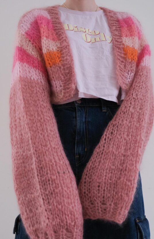 Cropped cardigan knitting pattern women