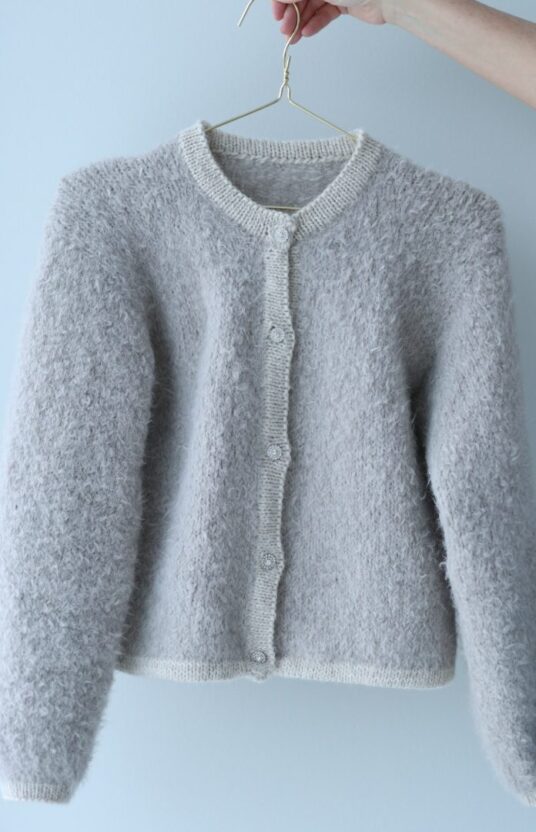 Women's Knitted Cardigan Pattern