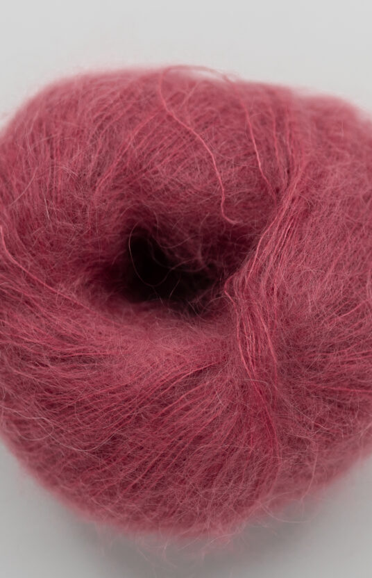 Hip Mohair yarn red