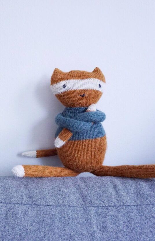 Knitting pattern for child fox