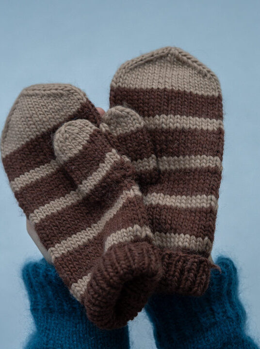 Easy mitten knitting pattern