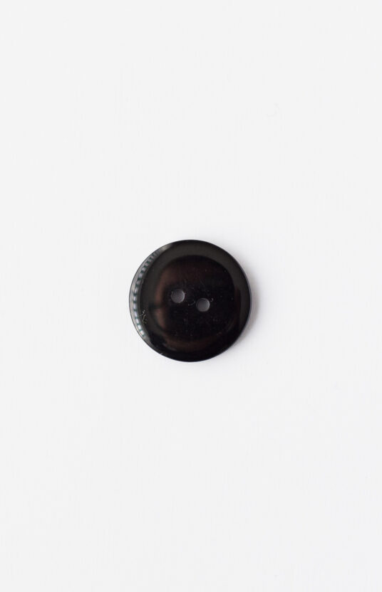 Round plastic button black 23 mm