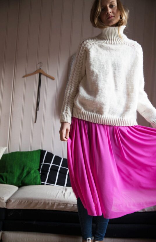 Knitting pattern women high neck