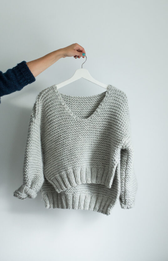 Women's Thick Sweater Knitting Pattern