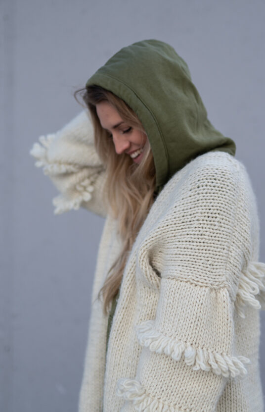 Knitting pattern for women's jacket