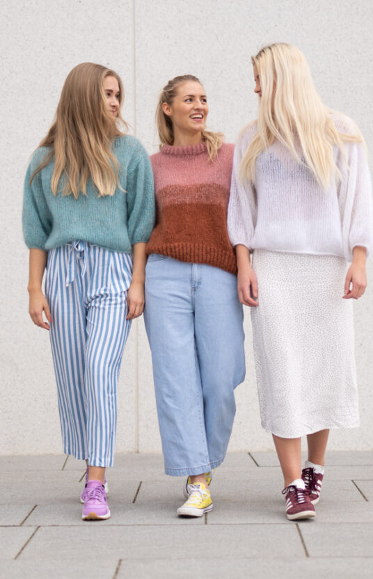 Knitting patterns for women