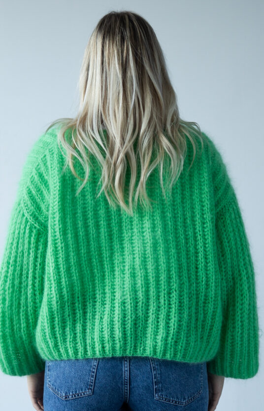 Mohair sweater women knitting pattern