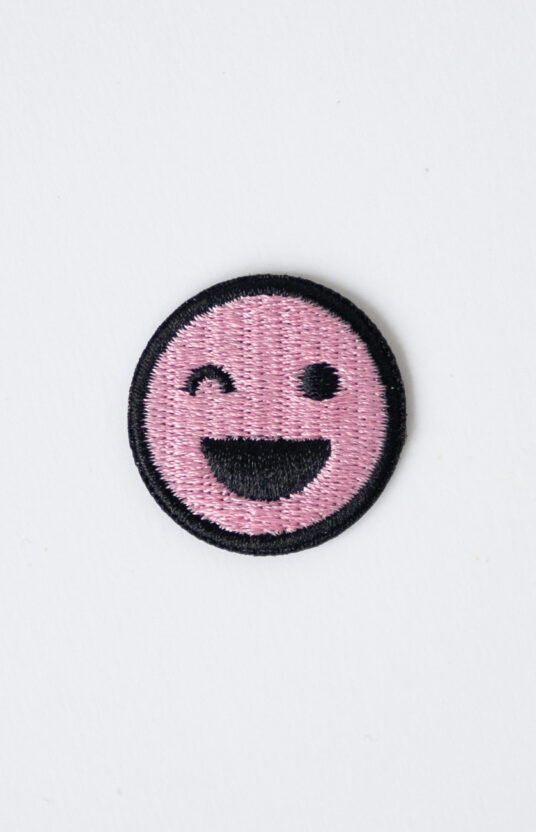 27903-Smiley-patch-purple-14 - HipKnitShop Winky smiley patch