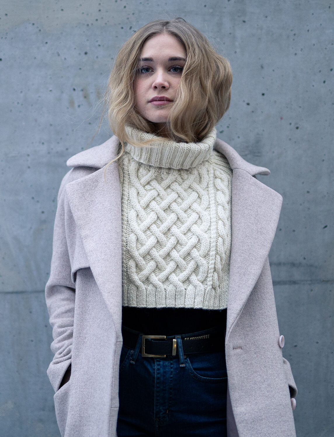 28403-Snodans-neck-kit - HipKnitShop Knitted scarf with cable knit pattern instructions