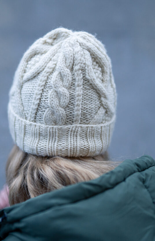 Cable knit hat pattern