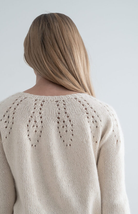 round yoke sweater women