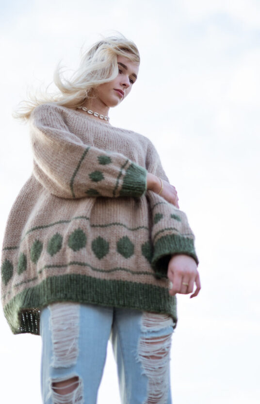 Knitting pattern yoke sweater women