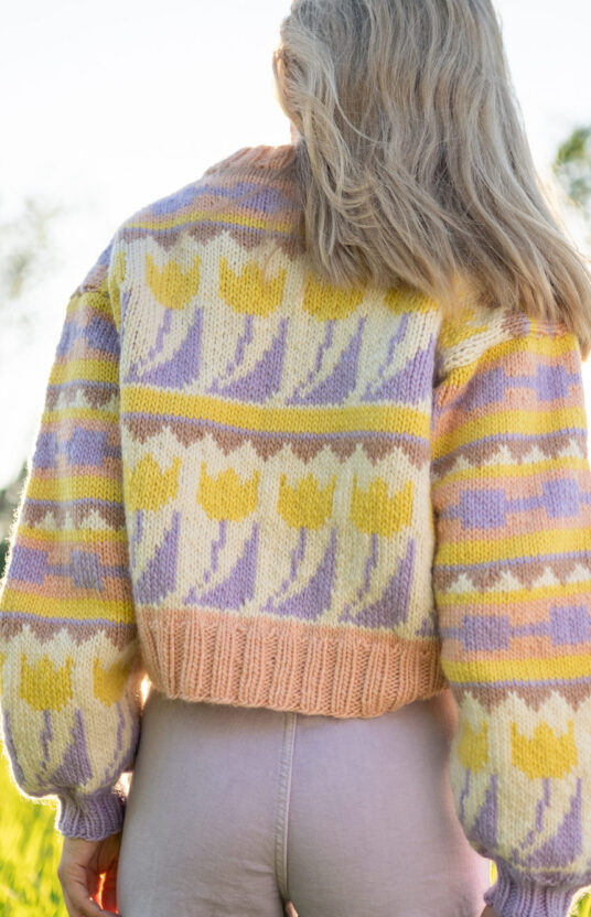 Knitting patterns women sweater