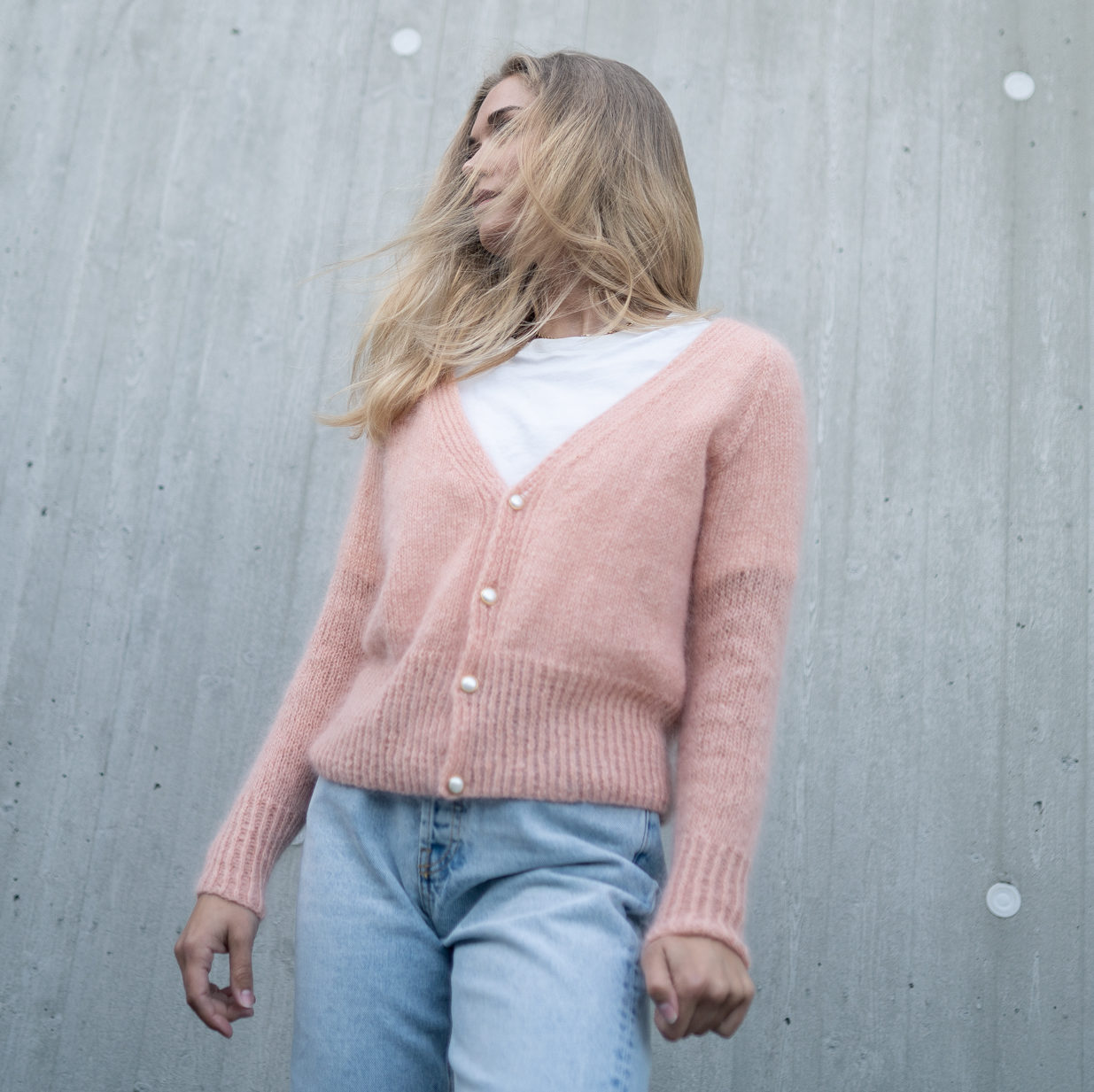 29244-Eben-Cardigan-Knitting-Pattern-4 - HipKnitShop Ladies' cardigan knitting pattern