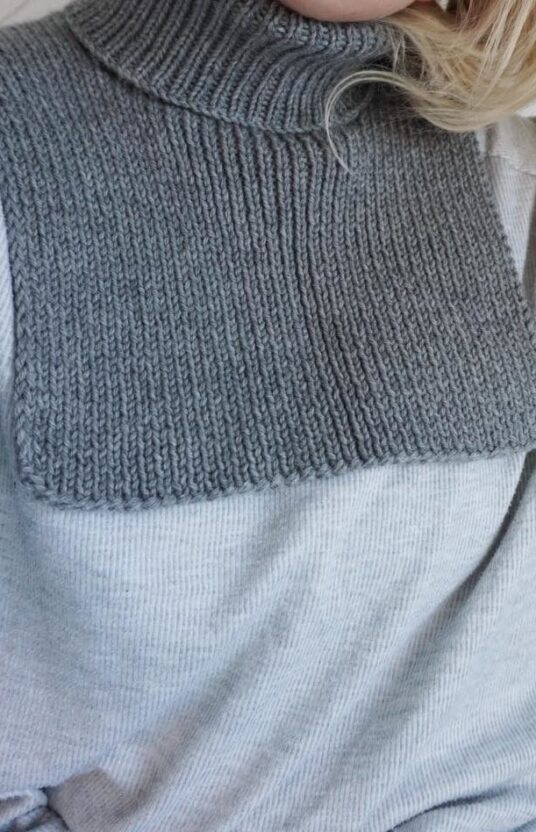 Ladies' neck warmer pattern simple rib-knit neck warmer