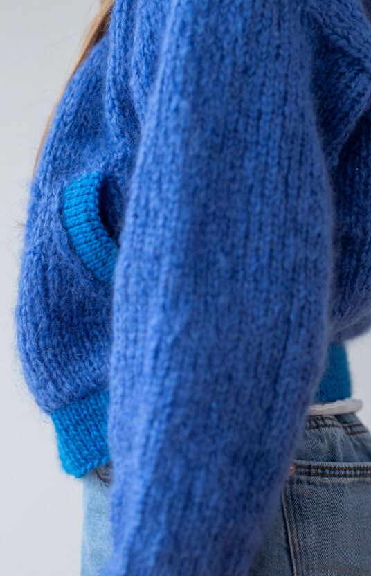 Knitted jacket with pockets kids pattern