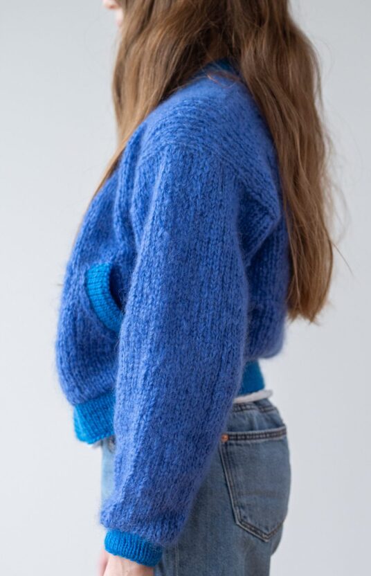 Jacket with pockets knitting pattern