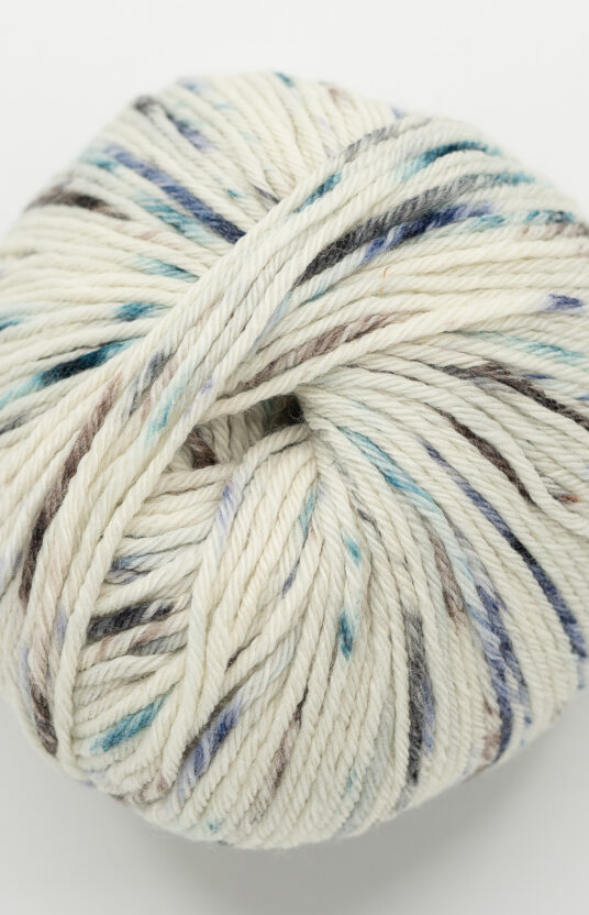 hand-dyed merino yarn