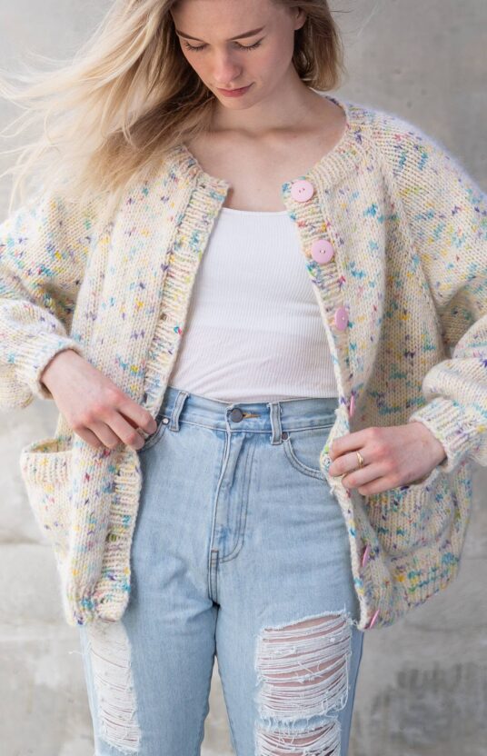 Women's Knitted Cardigan Pattern