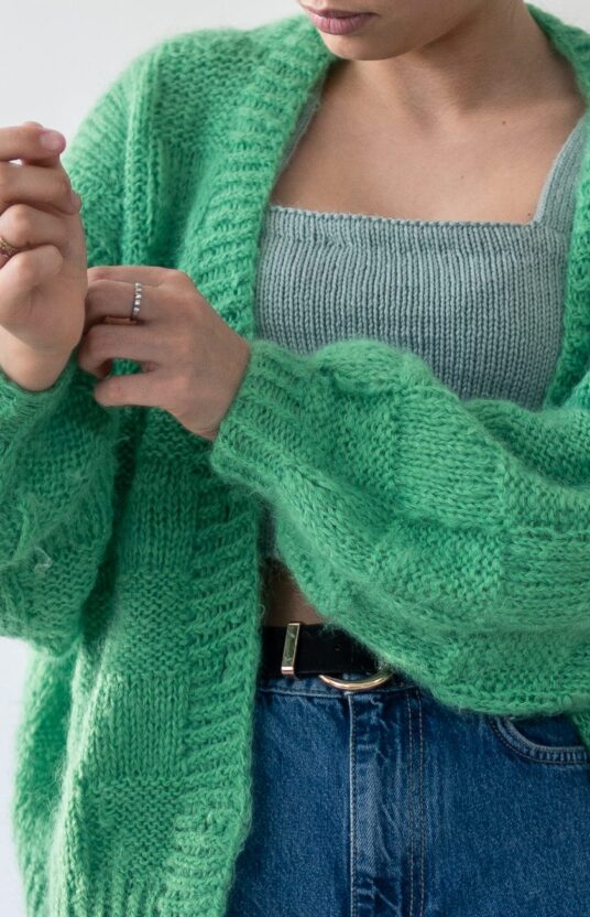 Women's Knitted Cardigan Pattern