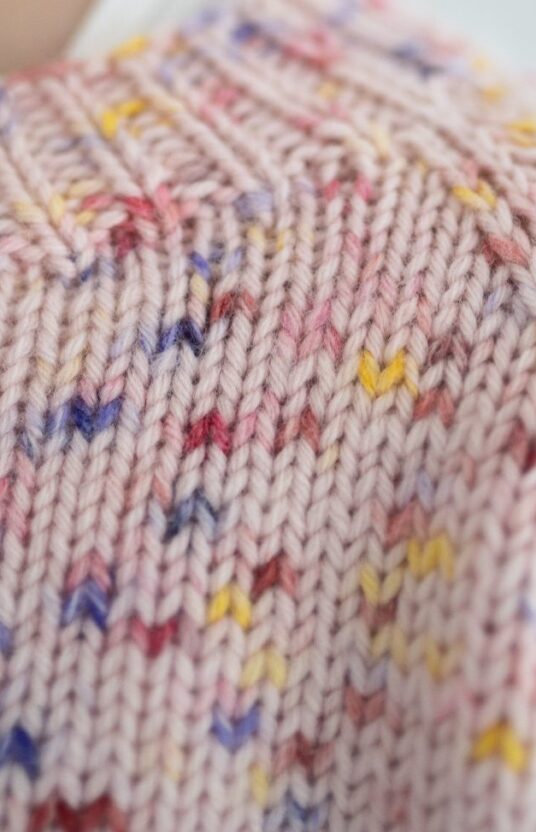 Simple raglan sweater for children