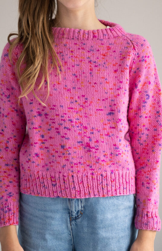 Simple raglan sweater for kids