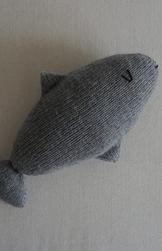 Knitting patterns fish stuffed animal