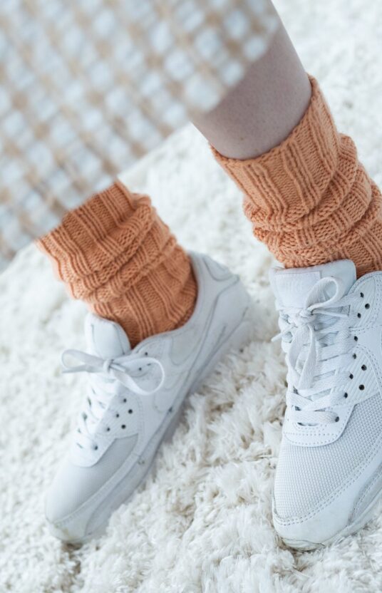 Knitting pattern wool socks women rib