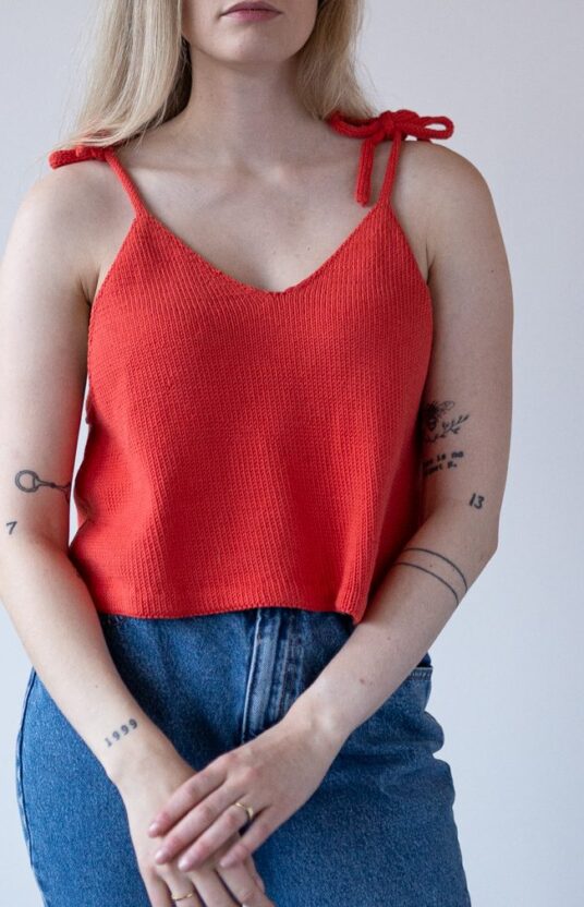 Anne Top Knitting Kit