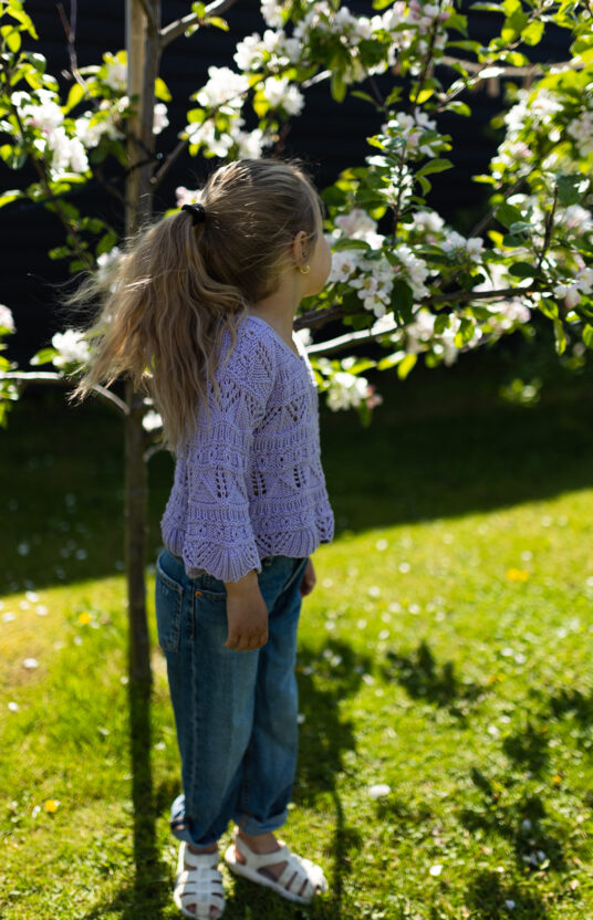 knitting pattern sweater kids in cotton with structure
