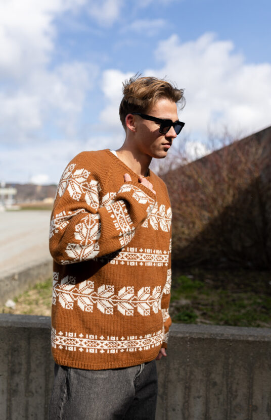 Knit pattern sweater men top down