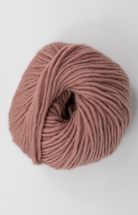 pink brown yarn. Wool yarn for knitting with thick needles. pure wool itch-free wool felted old pink yarn hip wool
