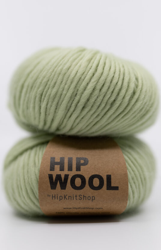 Pistachio green yarn knitting project thick needles. Wool yarn that doesn't itch. Hip Wool online store.