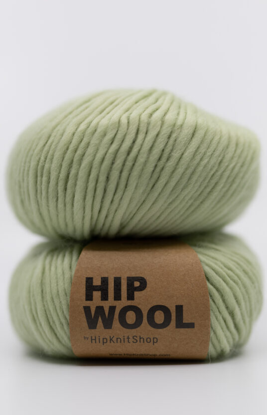 Pistachio green yarn knitting project thick needles. Wool yarn that doesn't itch. Hip Wool online store.