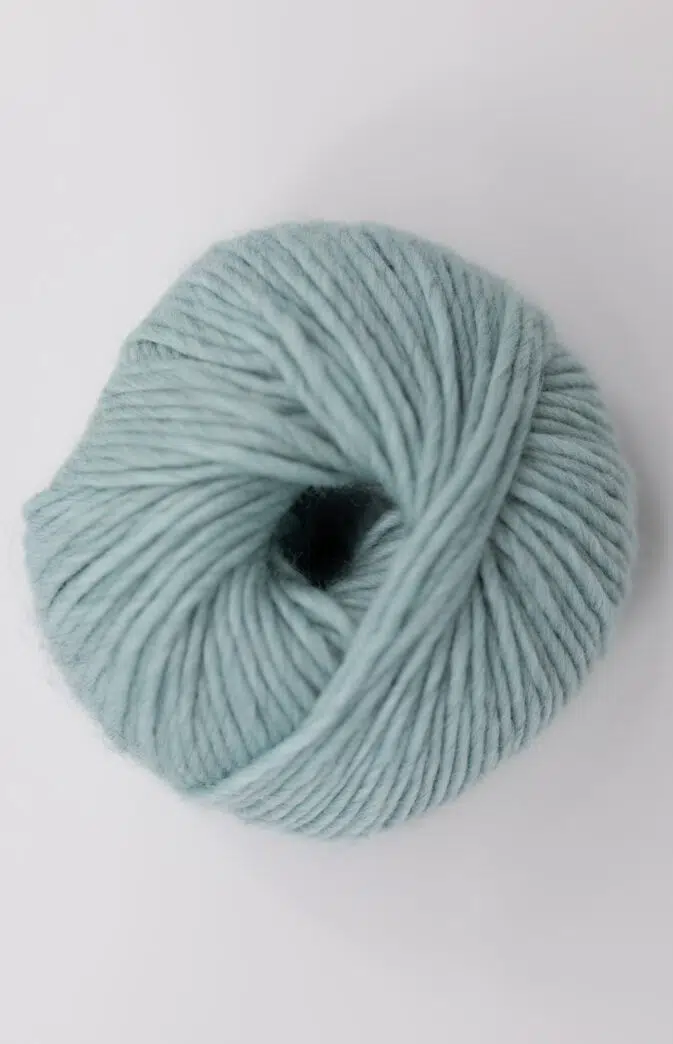 yarn knit light ice blue color for knitting on thick needles. pure wool itch-free wool mint yarn hip wool